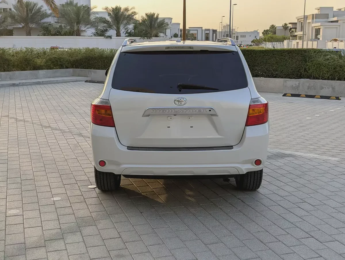 2010 Toyota Highlander Limited | American Specs | Well Maintained Car Full Option With Low KM-17-17