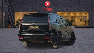 Cadillac Escalade 2023-11