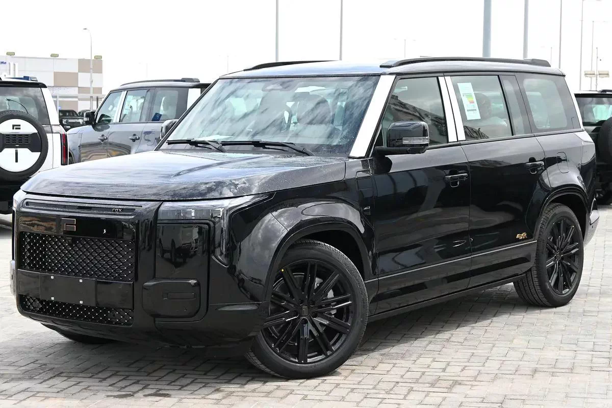 Rox Adamas First-Class 2026 GCC Specs - خليجي ضمان الوكيل