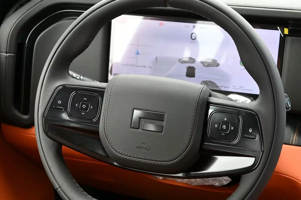 Rox Adamas First-Class 2026 GCC Specs - خليجي ضمان الوكيل-10-10