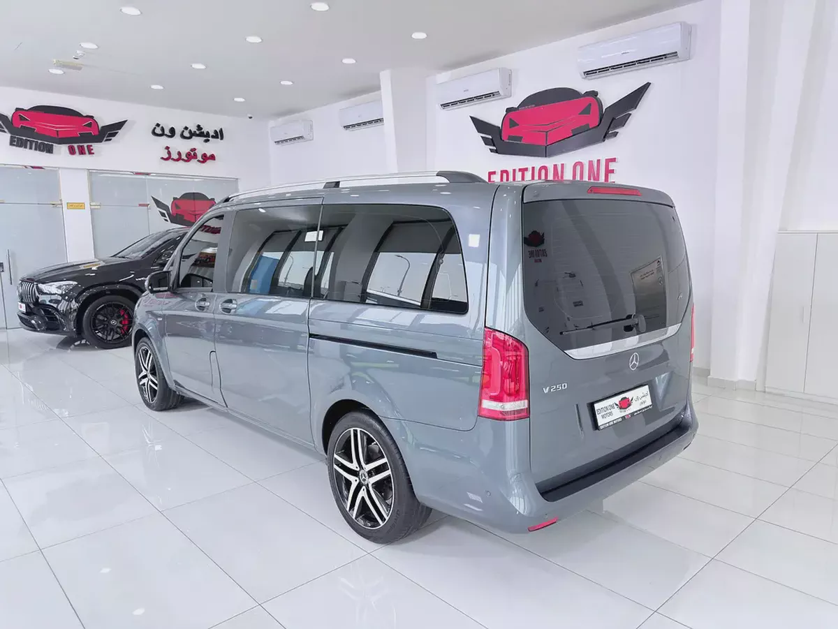 Mercedes-Benz Viano 2017 GCC Specs-7-7