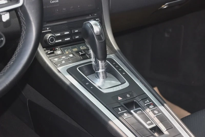 2022 ll Porches Boxster ll 718 ll V6 ll Full option-12