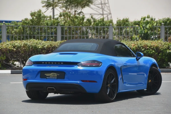 2022 ll Porches Boxster ll 718 ll V6 ll Full option