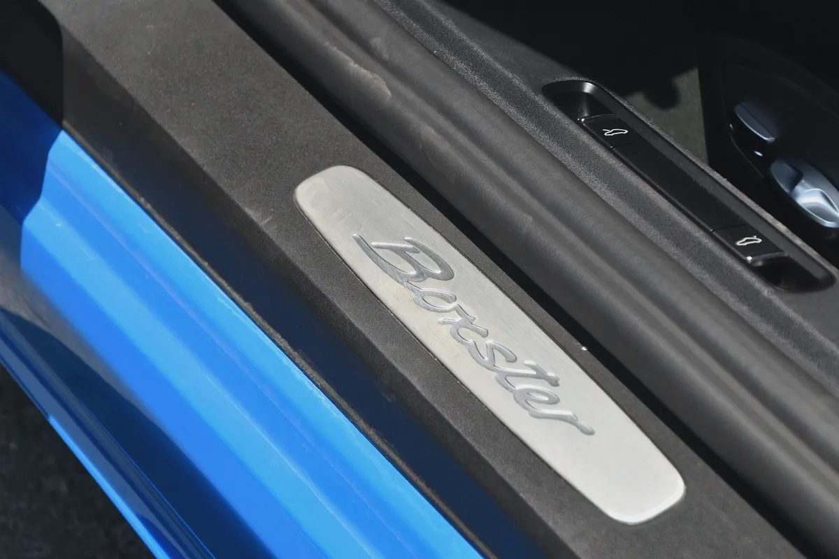 2022 ll Porches Boxster ll 718 ll V6 ll Full option-7-7