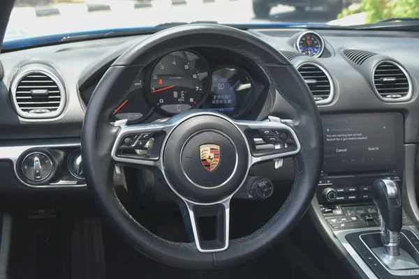 2022 ll Porches Boxster ll 718 ll V6 ll Full option