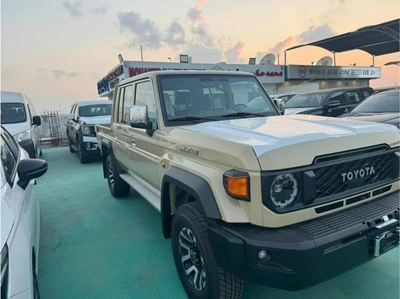 Toyota Land Cruiser Pick Up 2.8L DIESEL AUTOMATIC DOUBLE CABIN FULL OPTION 2024 GCC-3