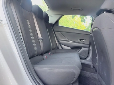 2022 Hyundai Elantra GLS | Canadian Specs | Well Maintained-5