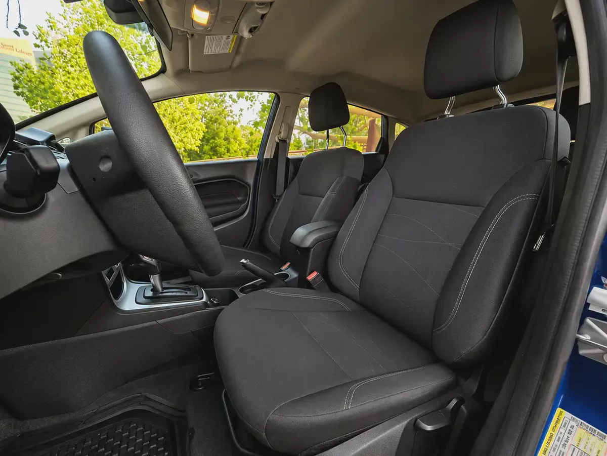 TOP CONDITION | 2019 FORD FIESTA-4-4