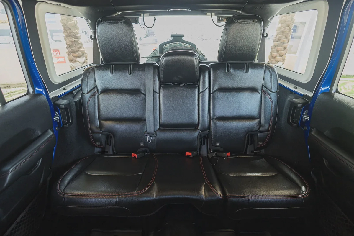 Jeep Wrangler-9-9