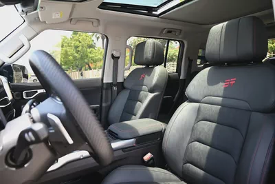 0% DP - LOW KM - 5 YEARS WARRANTY - DEFENDER KIT - JETOUR T2 LUXURY+-13