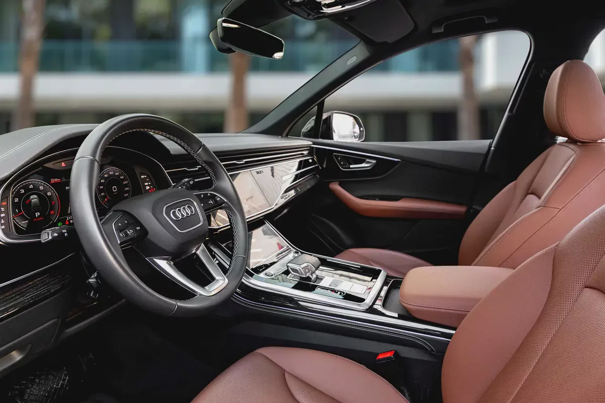 4,857 P.M | 0% Downpayment | Audi Q7 S-Line| AUDI Warranty!-8-8