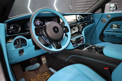 Rolls-Royce Spectre 2024-3