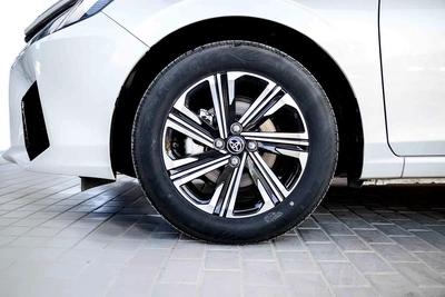 AED 960 Monthly l Toyota Yaris G 1.5L l GCC l Zero Down Payment l 1 Year Warranty-10