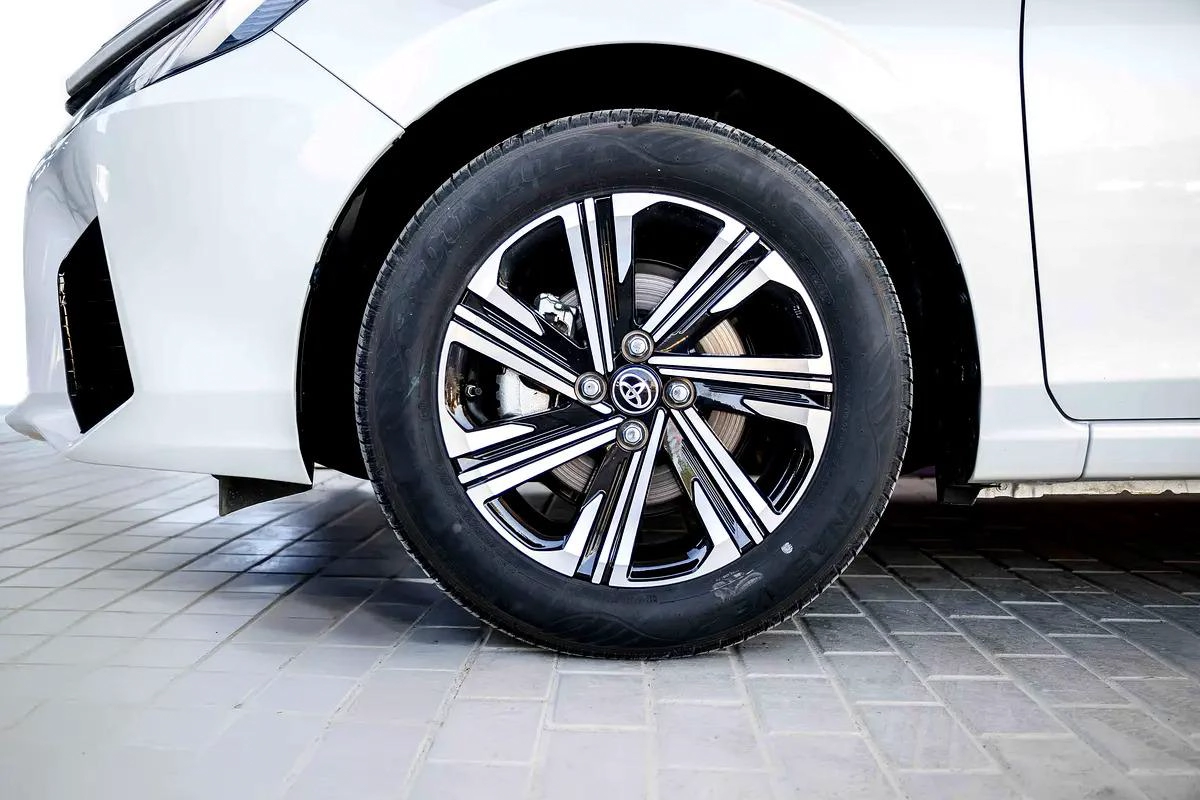 AED 960 Monthly l Toyota Yaris G 1.5L l GCC l Zero Down Payment l 1 Year Warranty-10-10