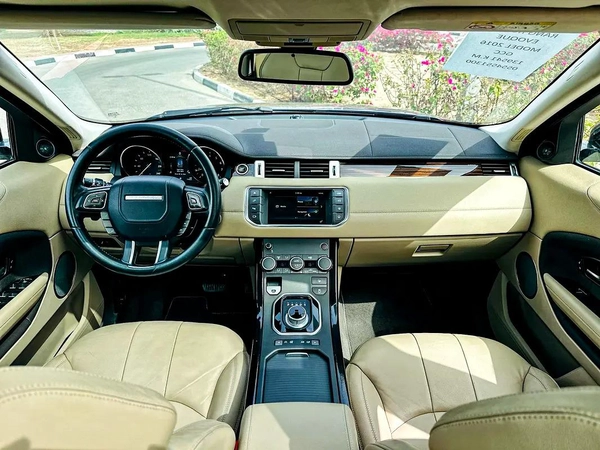 LAND ROVER EVOQUE GCC VERY CLEAN 2016
