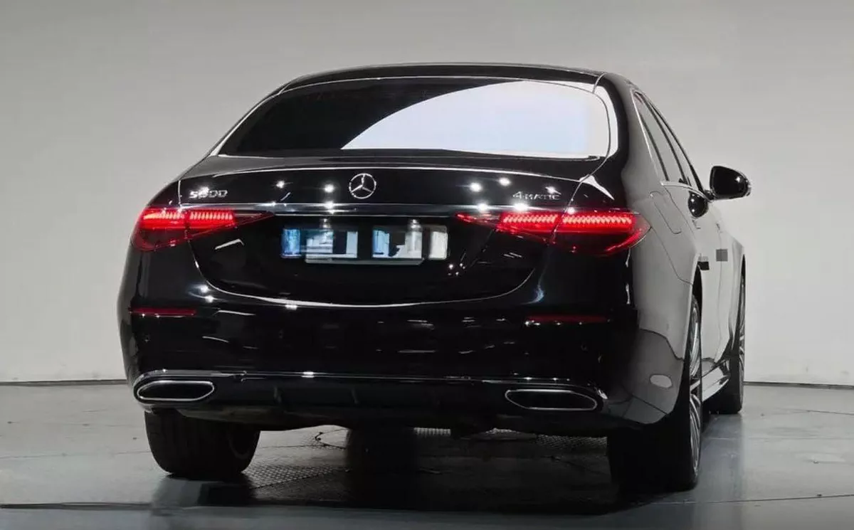Mercedes Benz S500 4MATIC L-1-0