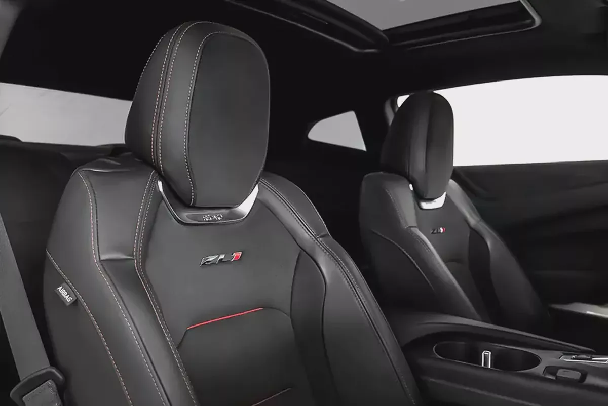 5,399 AED / 60 months | 0% DP | 2023 Chevrolet Camaro ZL1 / 3 Year Chevrolet Warranty-13-13