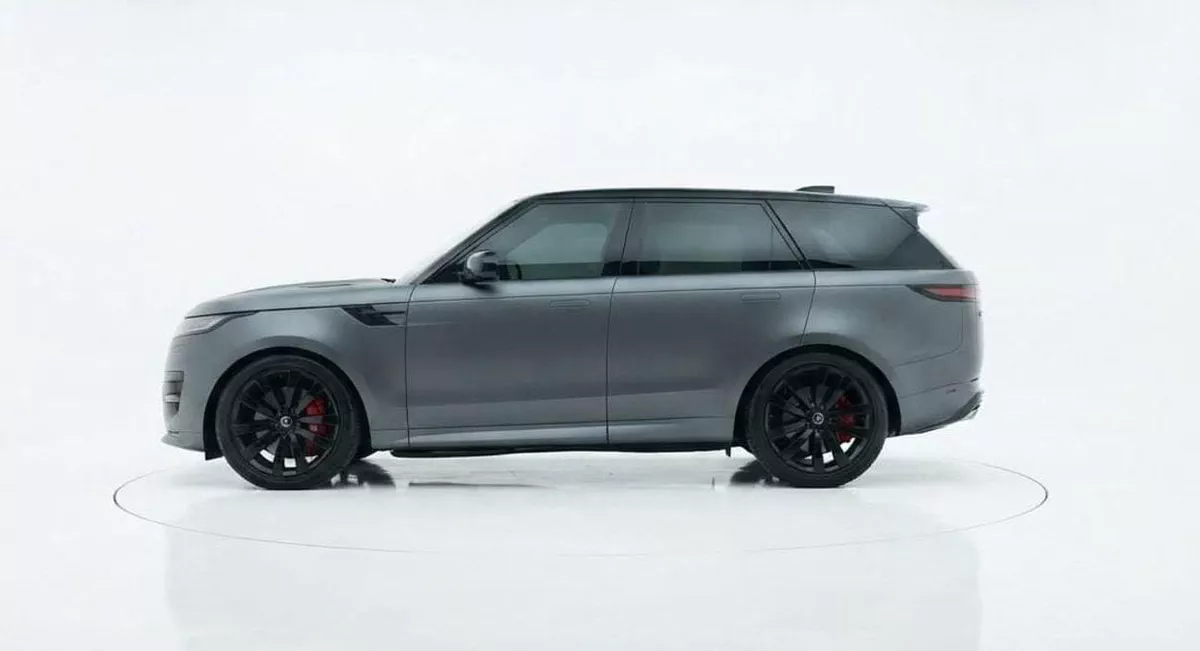 Land Rover Range Rover Sport AUTOBIOGRAPHY P400 FIRST EDITION V8 4.4L-8CYL FULLY AGENCY MAINTAINED UNDER WARRANTY . AL TAYER MOTORS-2-0