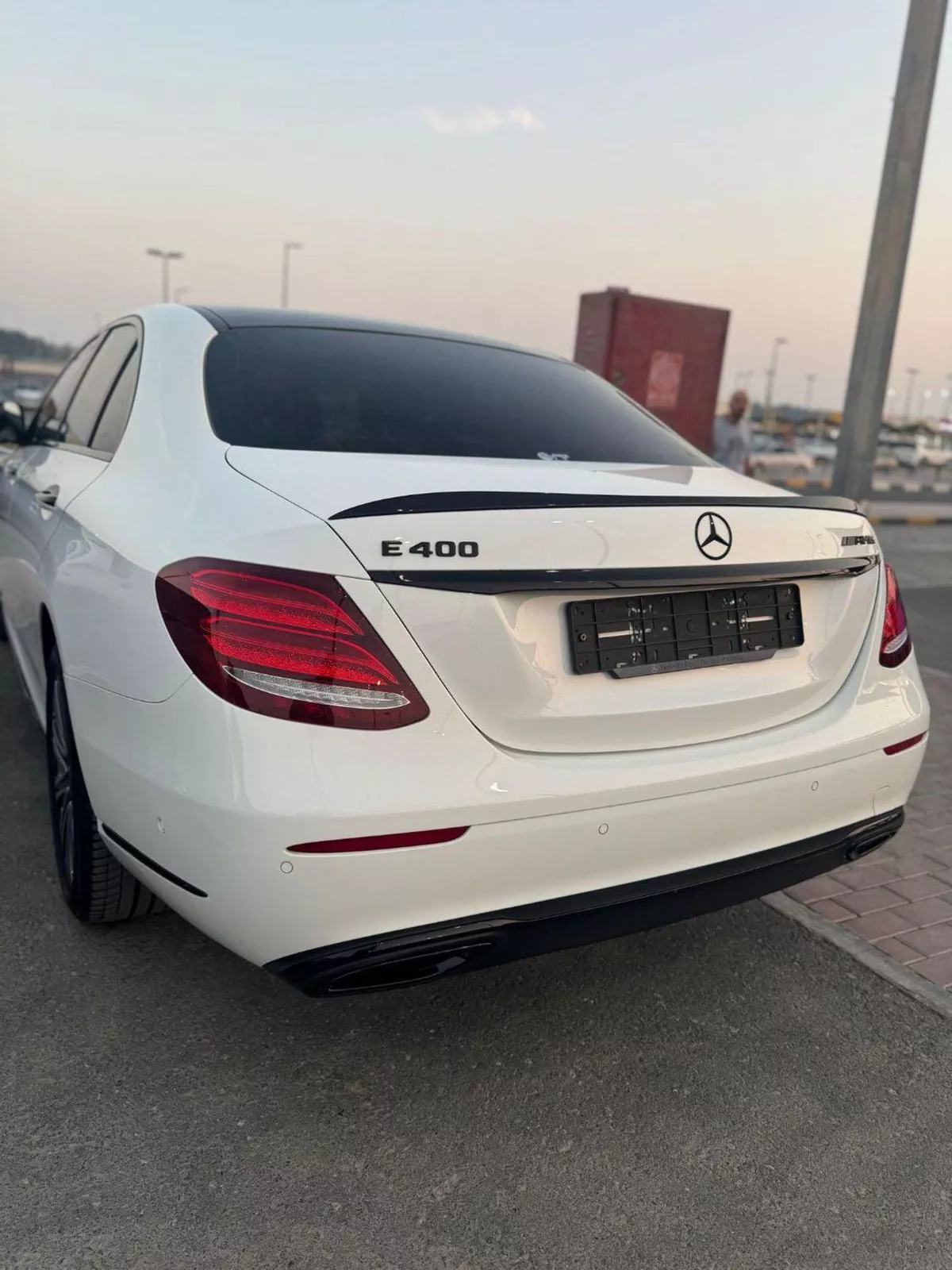 Mercedes Benz E400 STD AMG 3.0L-2-0