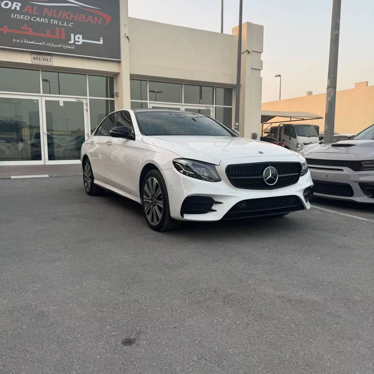Mercedes Benz E400 STD AMG 3.0L-3-0