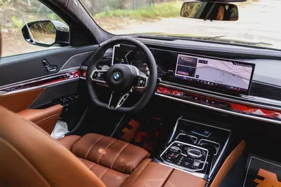 BMW 735i Luxury + M Kit – 2026 | BRAND NEW | EXPORT ONLY | AED 420,000-10