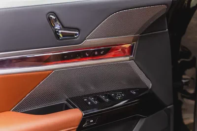 BMW 735i Luxury + M Kit – 2026 | BRAND NEW | EXPORT ONLY | AED 420,000-12