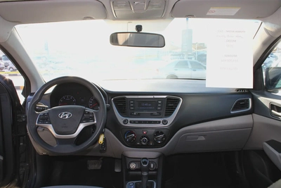 Hyundai Accent 2020 GL | GCC Specs | Reliable  Fuel Efficient-5