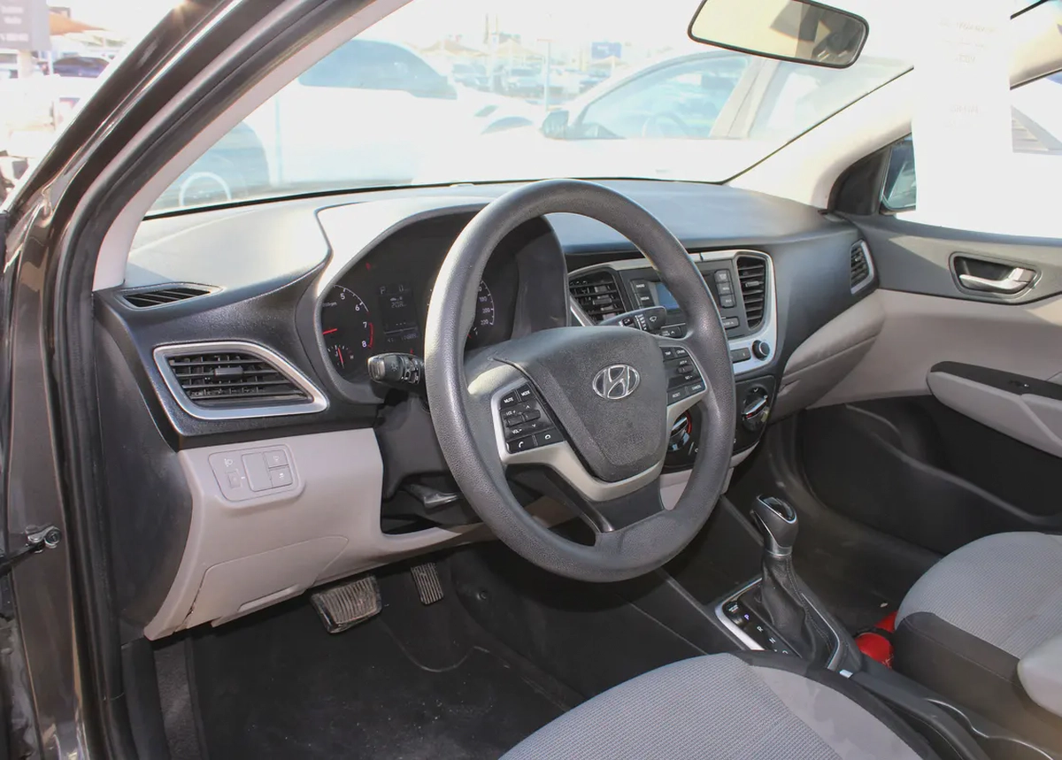 Hyundai Accent 2020 GL | GCC Specs | Reliable  Fuel Efficient-6-6