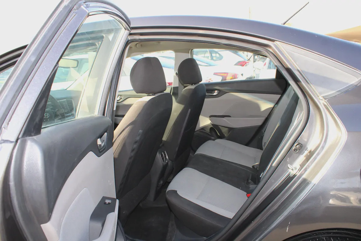 Hyundai Accent 2020 GL | GCC Specs | Reliable  Fuel Efficient-8-8