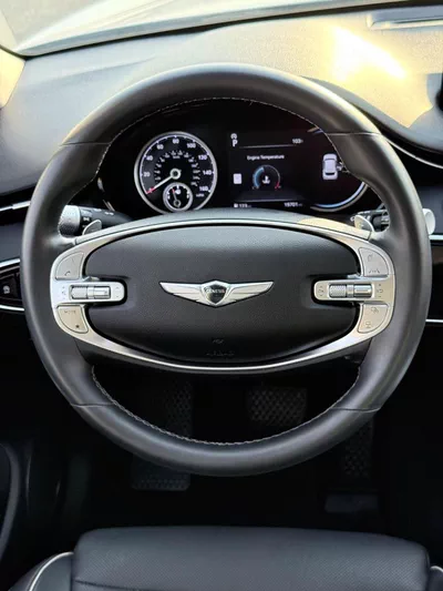 Genesis GV70 PRESTIGE Premium 2.5L 360 camera, panoramic-8