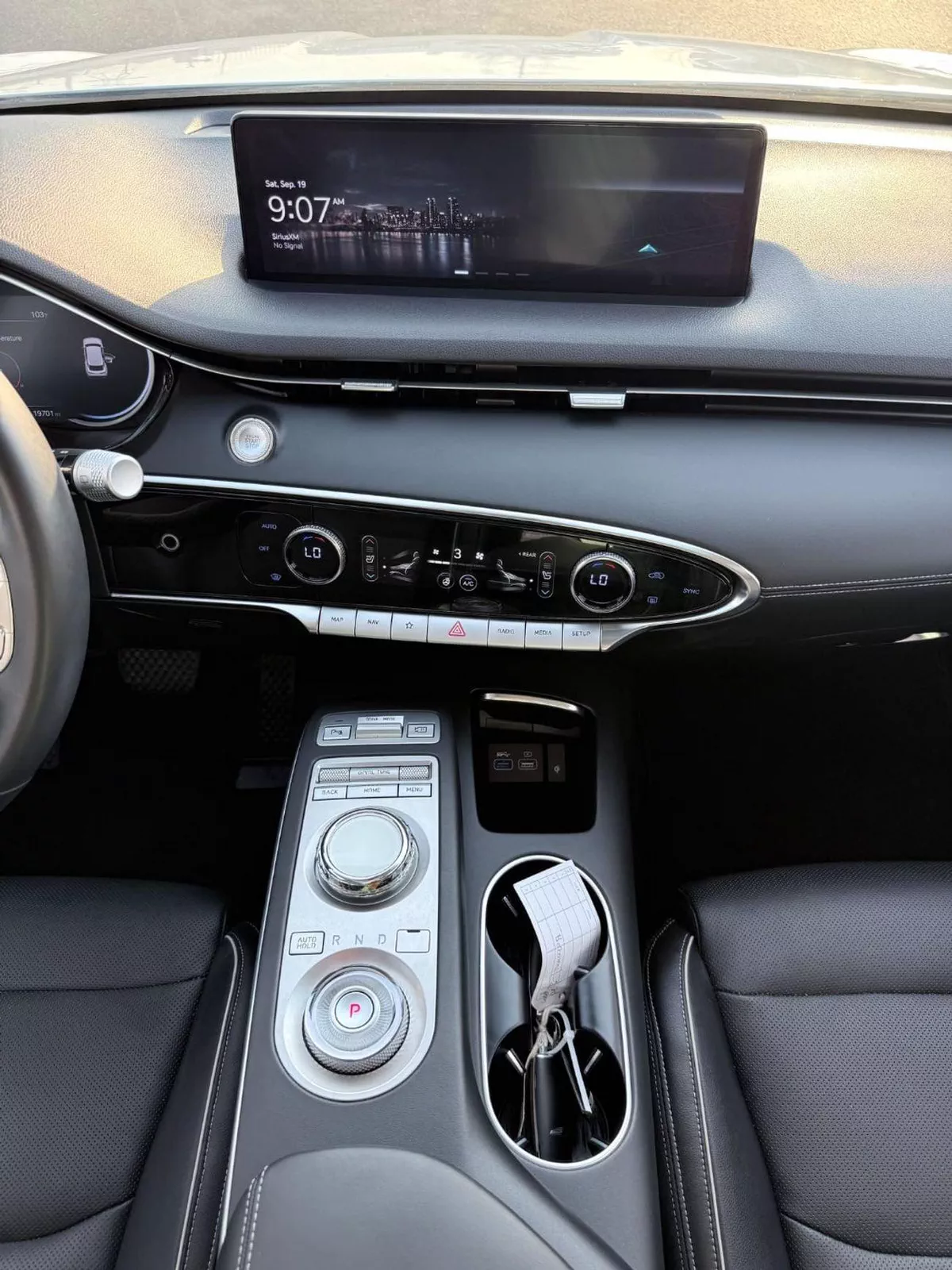 Genesis GV70 PRESTIGE Premium 2.5L 360 camera, panoramic-12-0