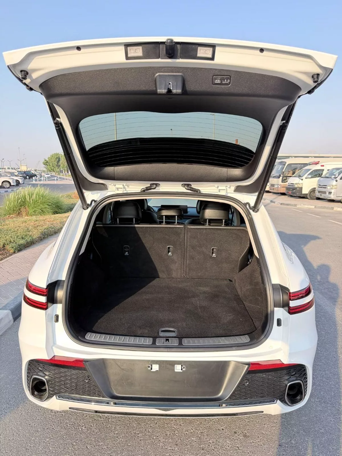 Genesis GV70 PRESTIGE Premium 2.5L 360 camera, panoramic-23-0