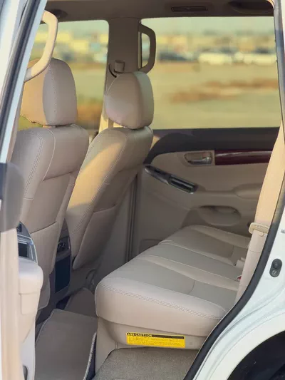 Toyota Prado 2009 VX | GCC Specs | Excellent Condition-3
