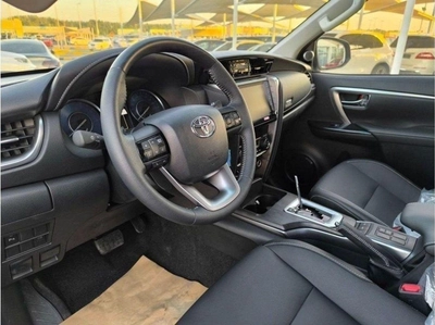 Toyota Fortuner VX2 PLUS Toyota Fortuner 2.8L diesel Full Option 2024-13