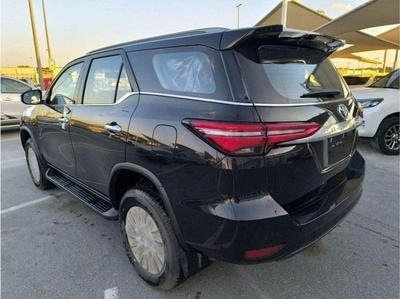 Toyota Fortuner VX2 PLUS Toyota Fortuner 2.8L diesel Full Option 2024-4