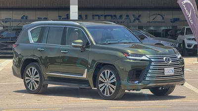 ( Only For Export ) 2026 Lexus LX 700h BH “Signature” 3.5TT V6 Hybrid AWD GCC BRAND NEW-3
