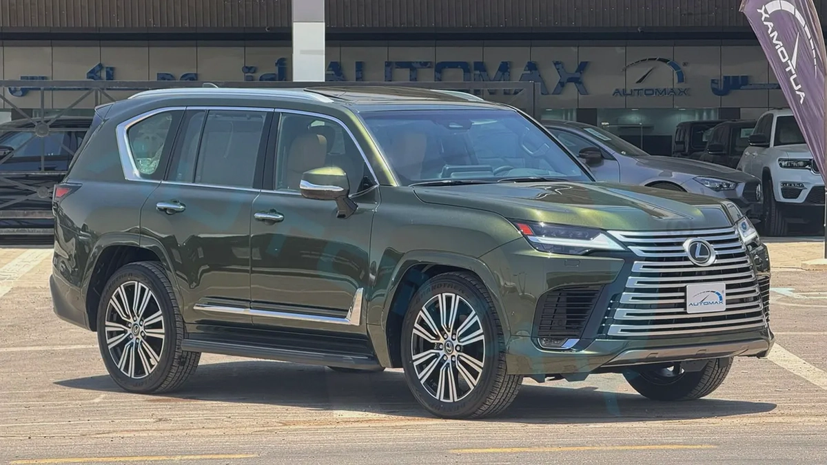 ( Only For Export ) 2026 Lexus LX 700h BH “Signature” 3.5TT V6 Hybrid AWD GCC BRAND NEW-3-3