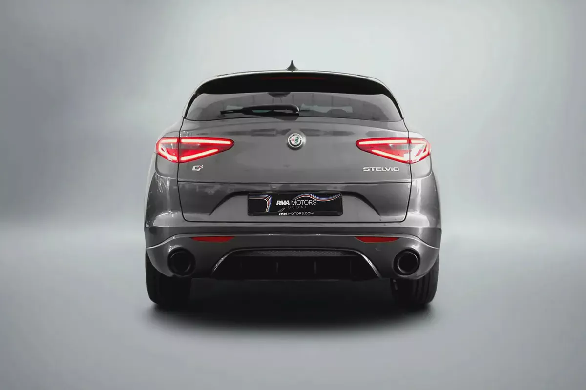 2,187 AED / 60 months | 0% DP | 2023 Alfa Romeo Stelvio Veloce Q4 / Alfa Romeo Warranty-3-3