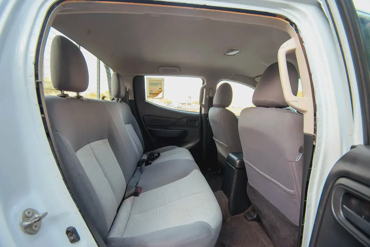 L200 | Double Cabin 4x4 | Manual | GCC Specs | Ref#M06474-12-12