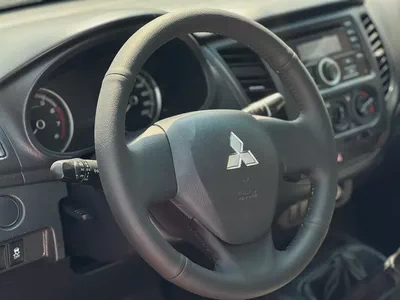 2020 Mitsubishi L200 | 4X4 | Manual | GCC | Ref#1177-14