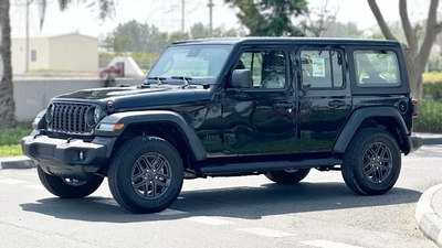 Jeep Wrangler Unlimited Sport S 2.0L A/T GCC 4x4 Official Dealer Warranty-0