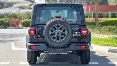 Jeep Wrangler Unlimited Sport S 2.0L A/T GCC 4x4 Official Dealer Warranty-19