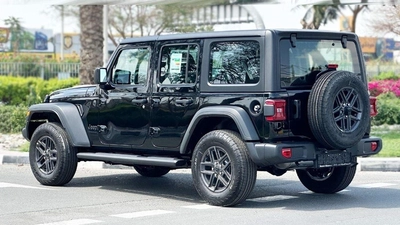 Jeep Wrangler Unlimited Sport S 2.0L A/T GCC 4x4 Official Dealer Warranty-17