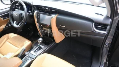 Toyota Fortuner EXR Toyota Fortuner 2.4L Diesel AT 4X4 2024-11