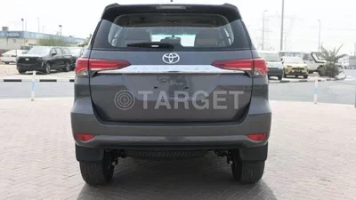 Toyota Fortuner EXR Toyota Fortuner 2.4L Diesel AT 4X4 2024-3