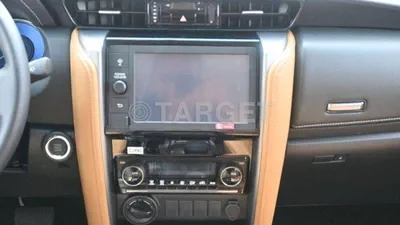 Toyota Fortuner EXR Toyota Fortuner 2.4L Diesel AT 4X4 2024-8