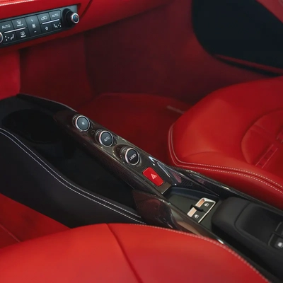 2021  FERRARI F8 SPIDER  DONE ONLY 7000KM-17