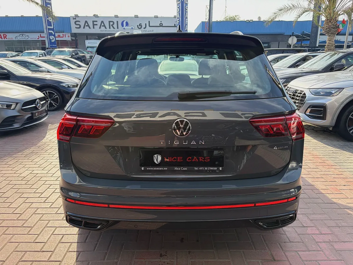 2023 Volkswagen Tiguan R-Line Black Edition - GCC Specs-4-4