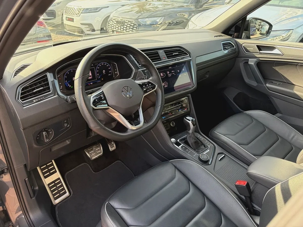 2023 Volkswagen Tiguan R-Line Black Edition - GCC Specs