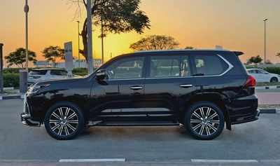 2019 Lexus LX570 Signature, GCC Specifications-3